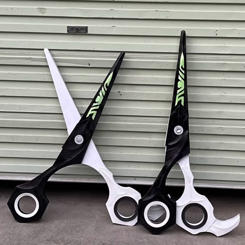 Ciseaux géants Riyo Reaper de  - Anime Cosplay Photoshoot avis et prix