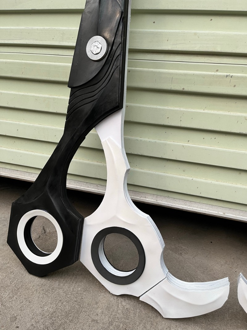 Ciseaux géants Riyo Reaper de  - Anime Cosplay Photoshoot avis et prix